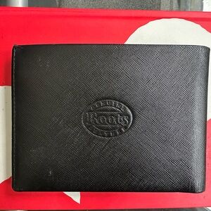 Roots Chatelaine Passport Holder Wallet In Black Saffiano Leather